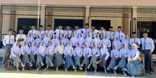 Prosesi Pembukaan Surat Kelulusan SMA Plus Assyifa 2026: Momen Haru, Syukur, dan Awal Langkah Baru